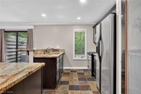 14627 Mill Hollow Lane Strongsville OH 44136