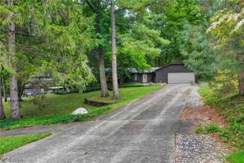 14627 Mill Hollow Lane Strongsville OH 44136