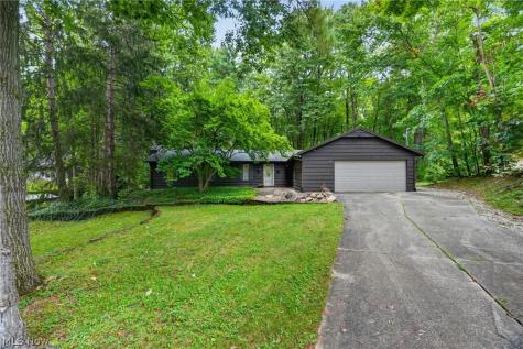 14627 Mill Hollow Lane Strongsville OH 44136