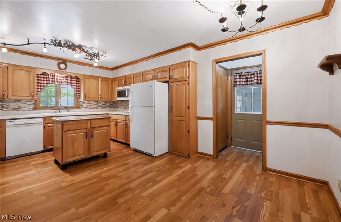 8564 Squires Lane NE Warren OH 44484