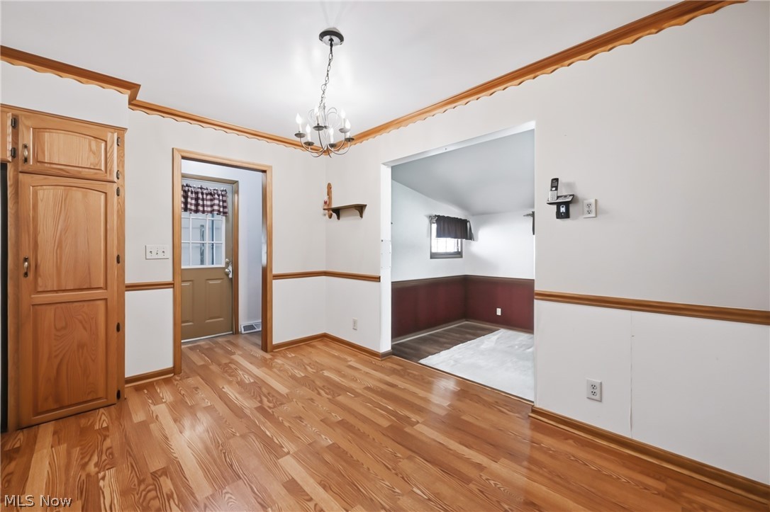 8564 Squires Lane NE Warren OH 44484