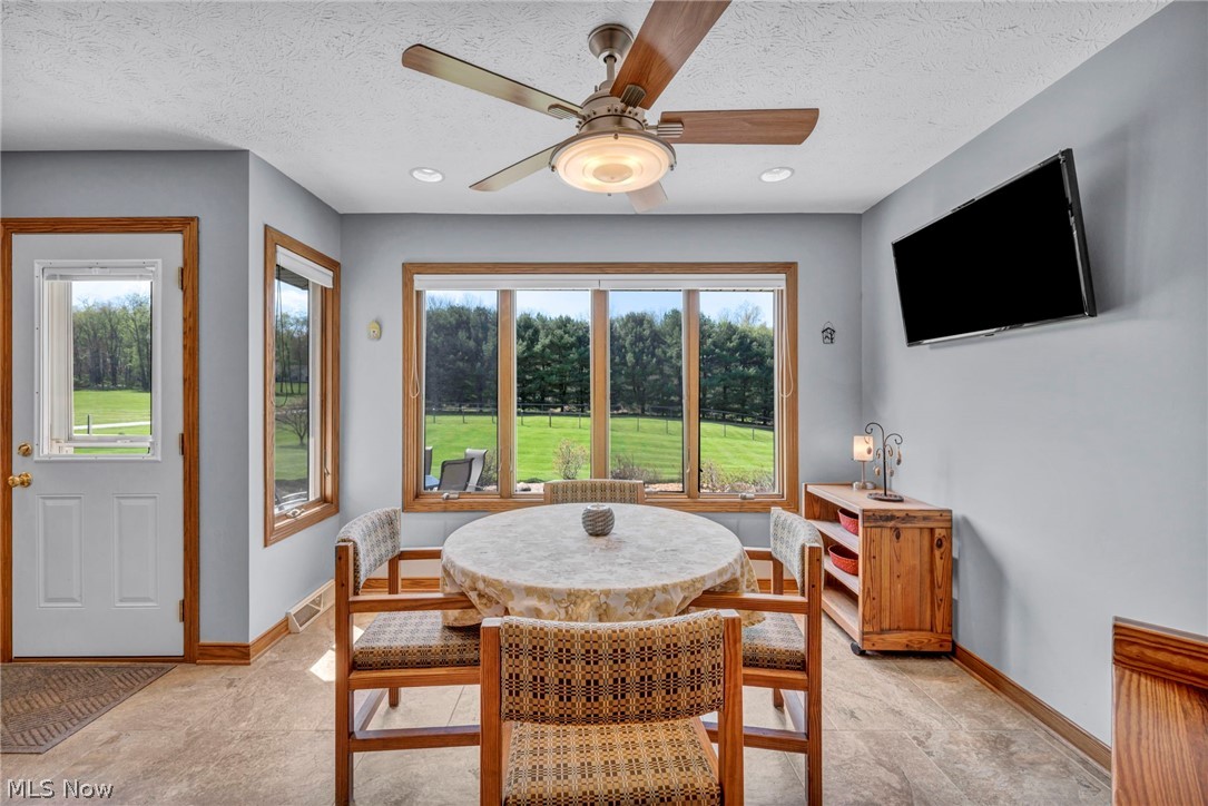 6569 Milhaven Avenue NW Canal Fulton OH 44614