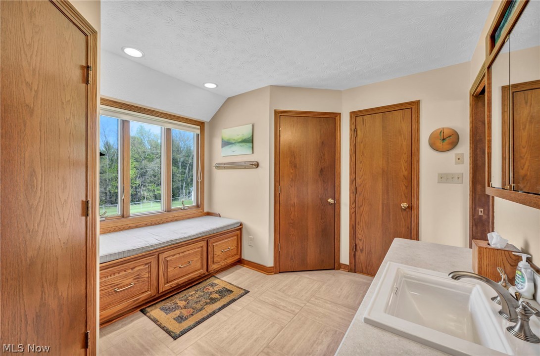 6569 Milhaven Avenue NW Canal Fulton OH 44614
