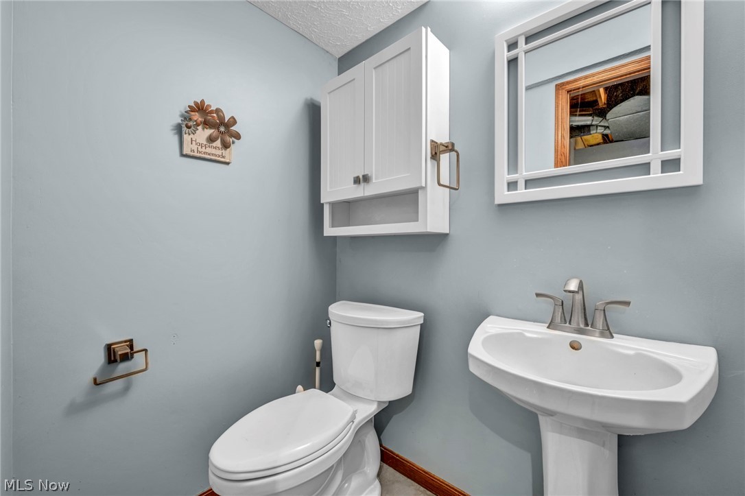 6569 Milhaven Avenue NW Canal Fulton OH 44614