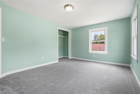 2116 25th Street NE Canton OH 44705