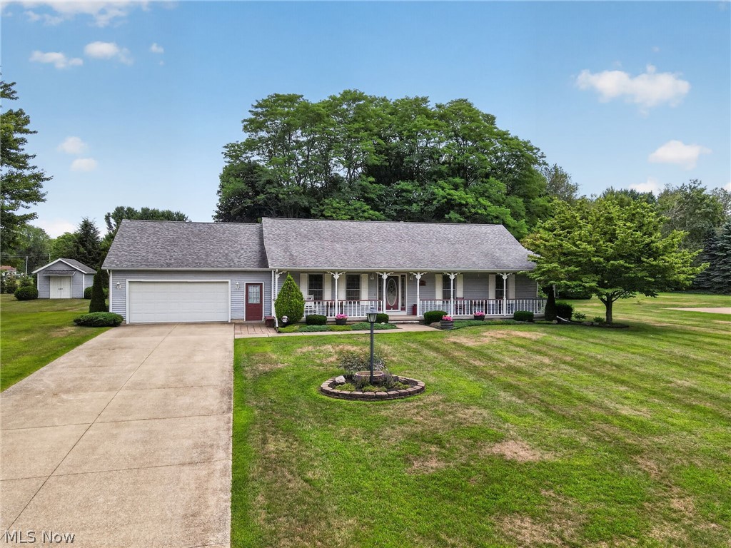 7380 Fieldstone Avenue Conneaut OH 44030