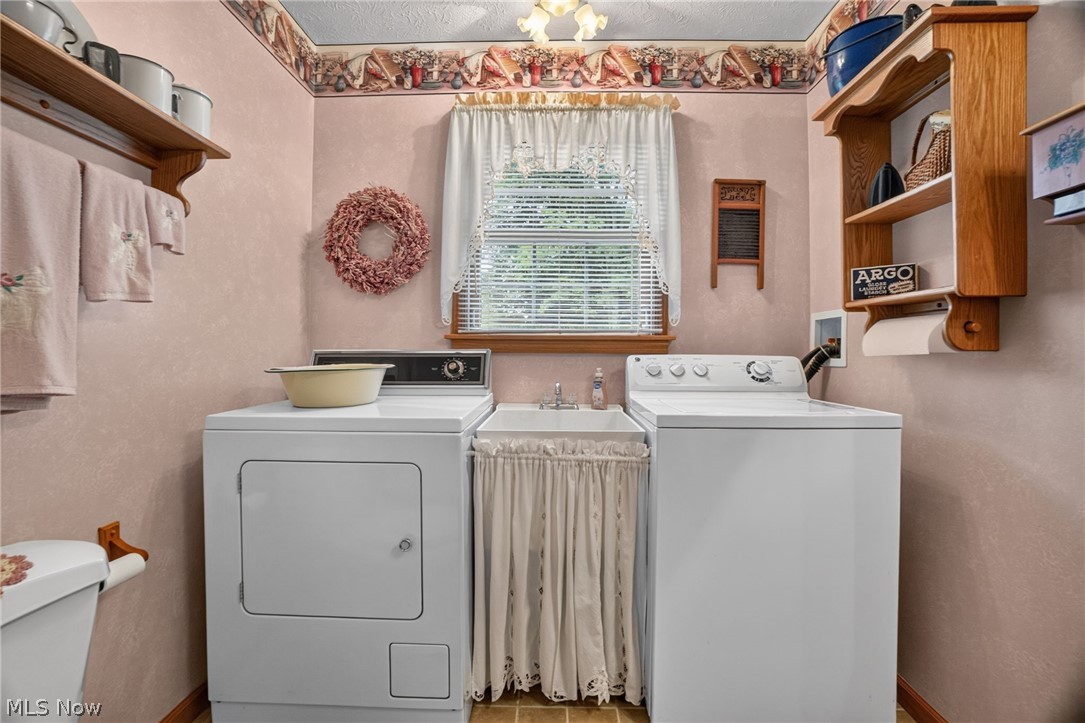 7380 Fieldstone Avenue Conneaut OH 44030