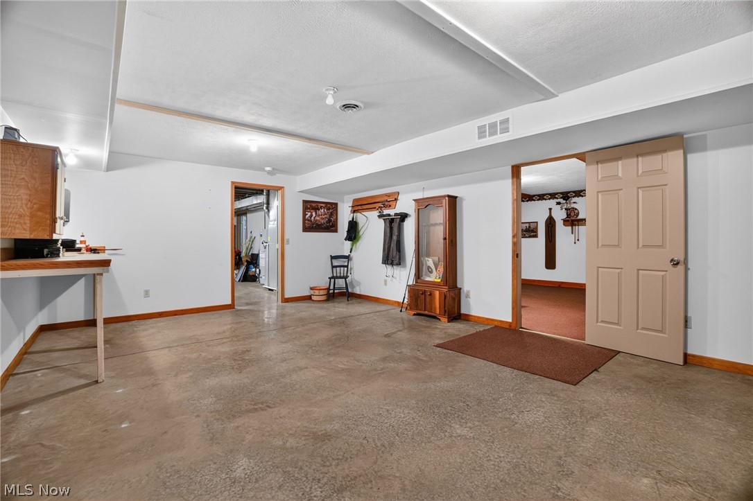 7380 Fieldstone Avenue Conneaut OH 44030
