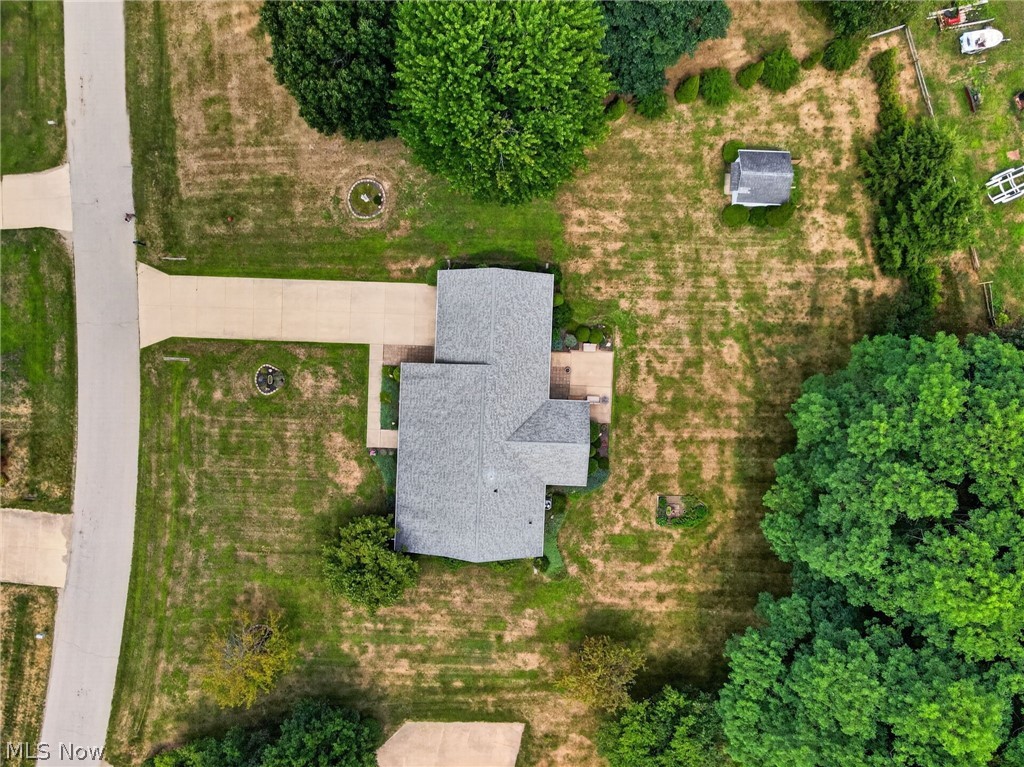 7380 Fieldstone Avenue Conneaut OH 44030