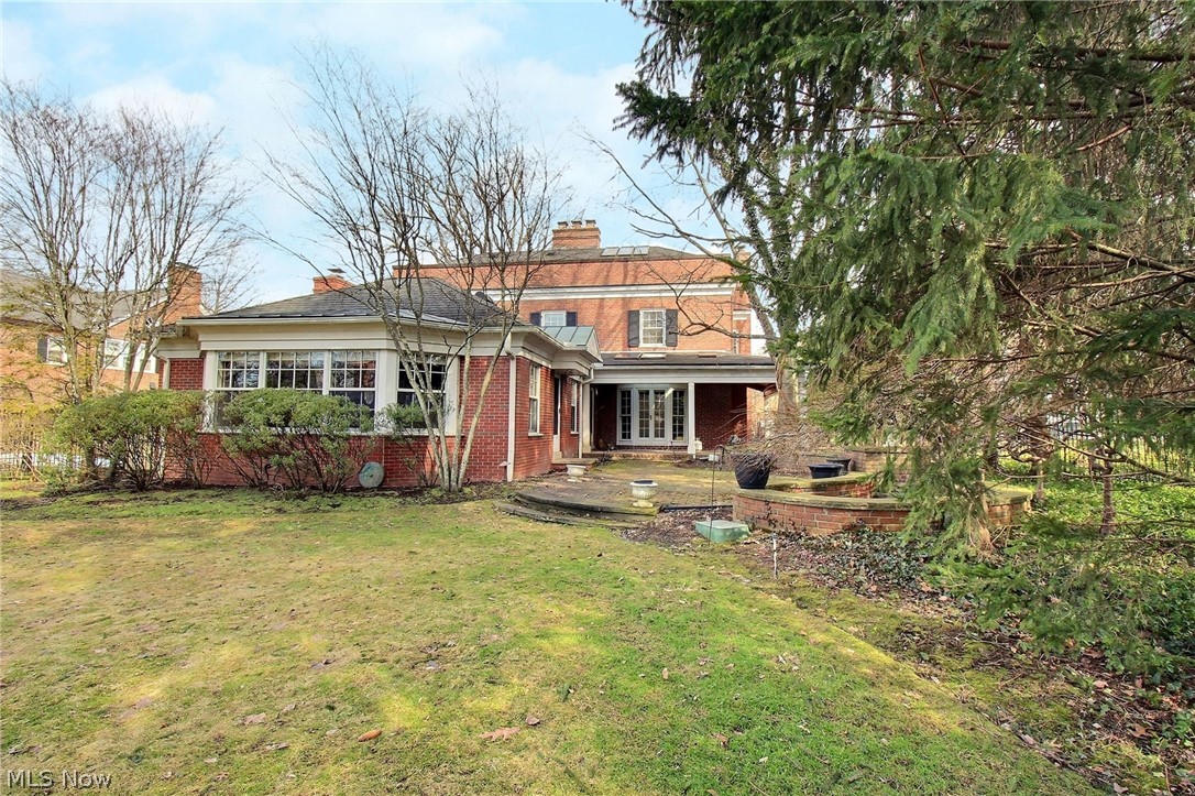 2710 Chesterton Road Shaker Heights OH 44122