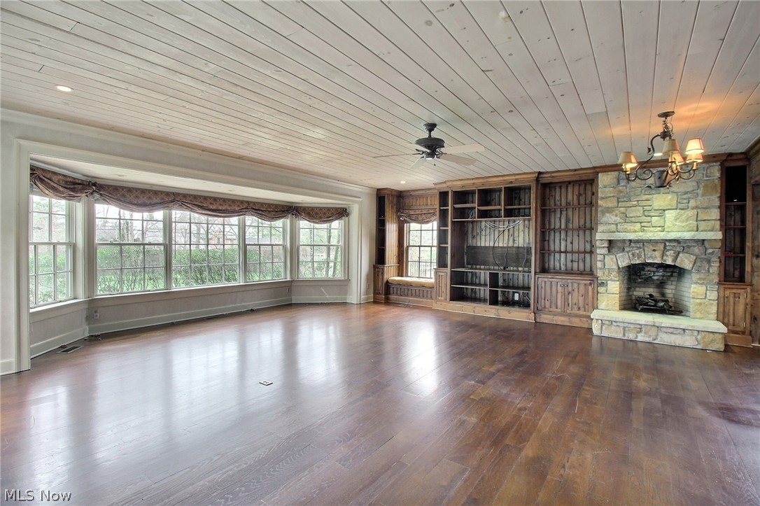 2710 Chesterton Road Shaker Heights OH 44122