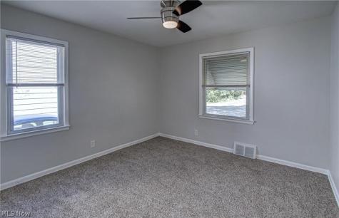 5640 E 141st Street Maple Heights OH 44137