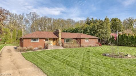 327 S Miller Road Akron OH 44333