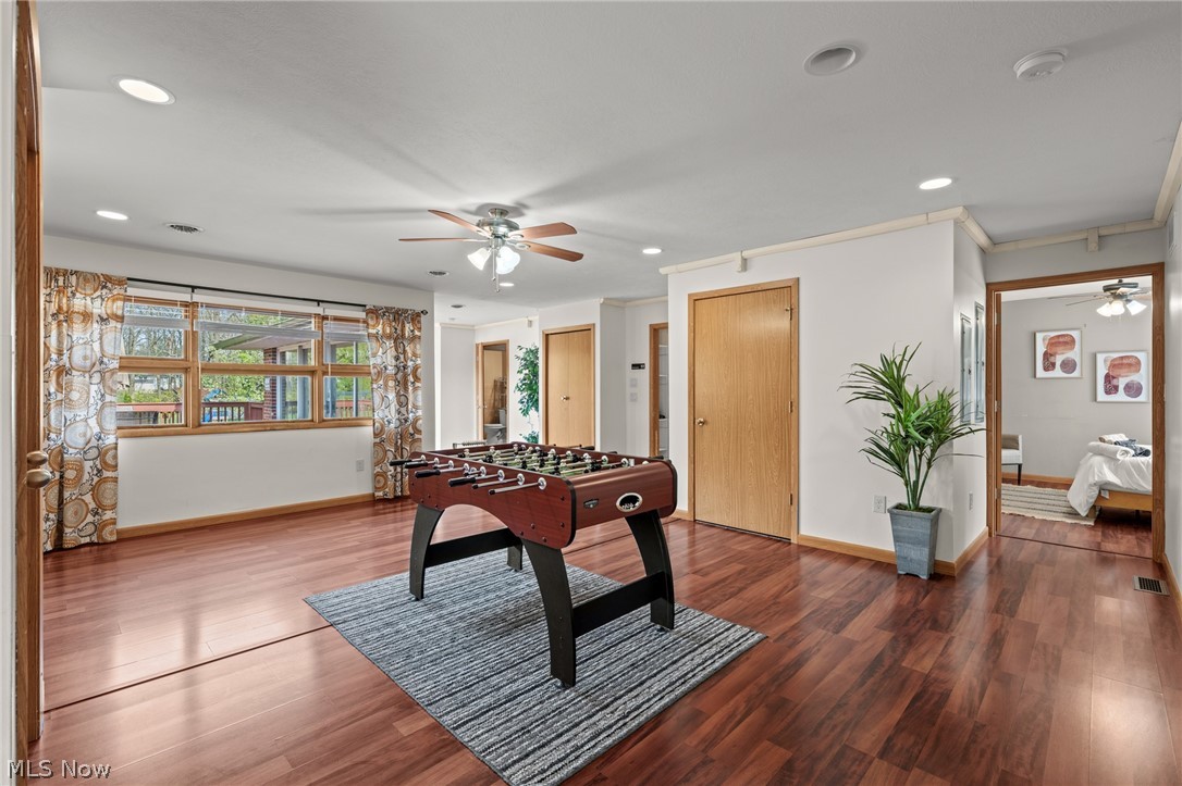 327 S Miller Road Akron OH 44333
