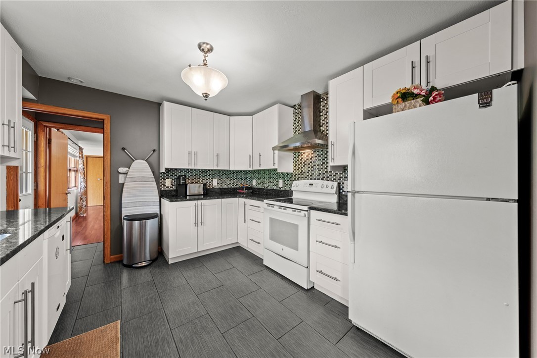327 S Miller Road Akron OH 44333