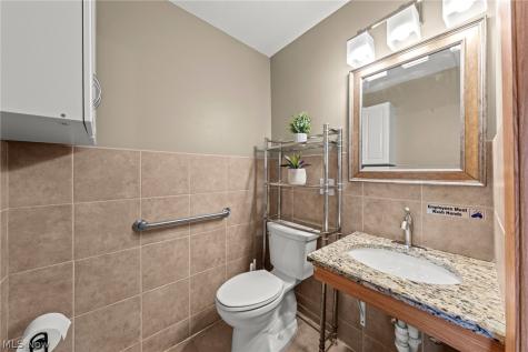 327 S Miller Road Akron OH 44333