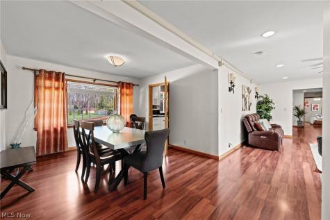 327 S Miller Road Akron OH 44333