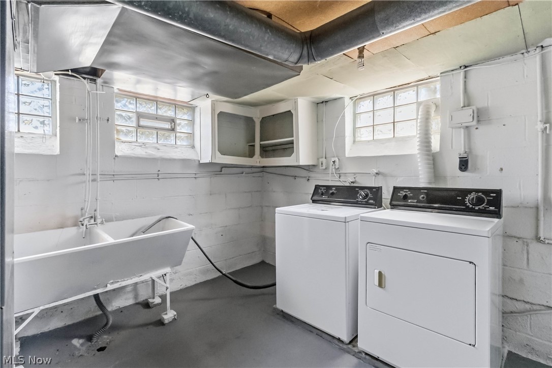 4513 W 157th Street Cleveland OH 44135