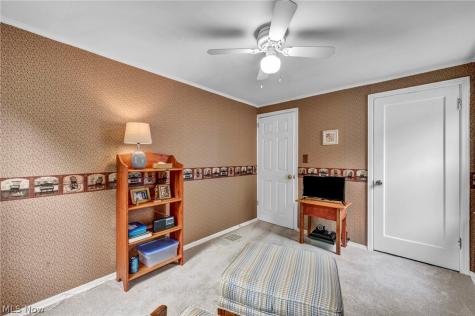 18813 Parkmount Cleveland OH 44135