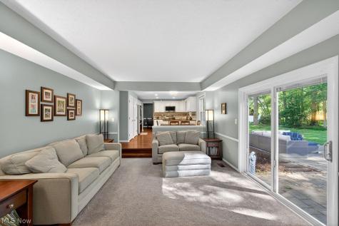 2393 Glen Valley Drive Westlake OH 44145