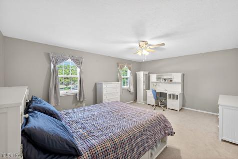 2393 Glen Valley Drive Westlake OH 44145