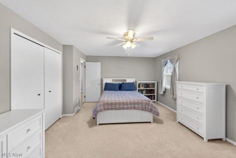2393 Glen Valley Drive Westlake OH 44145