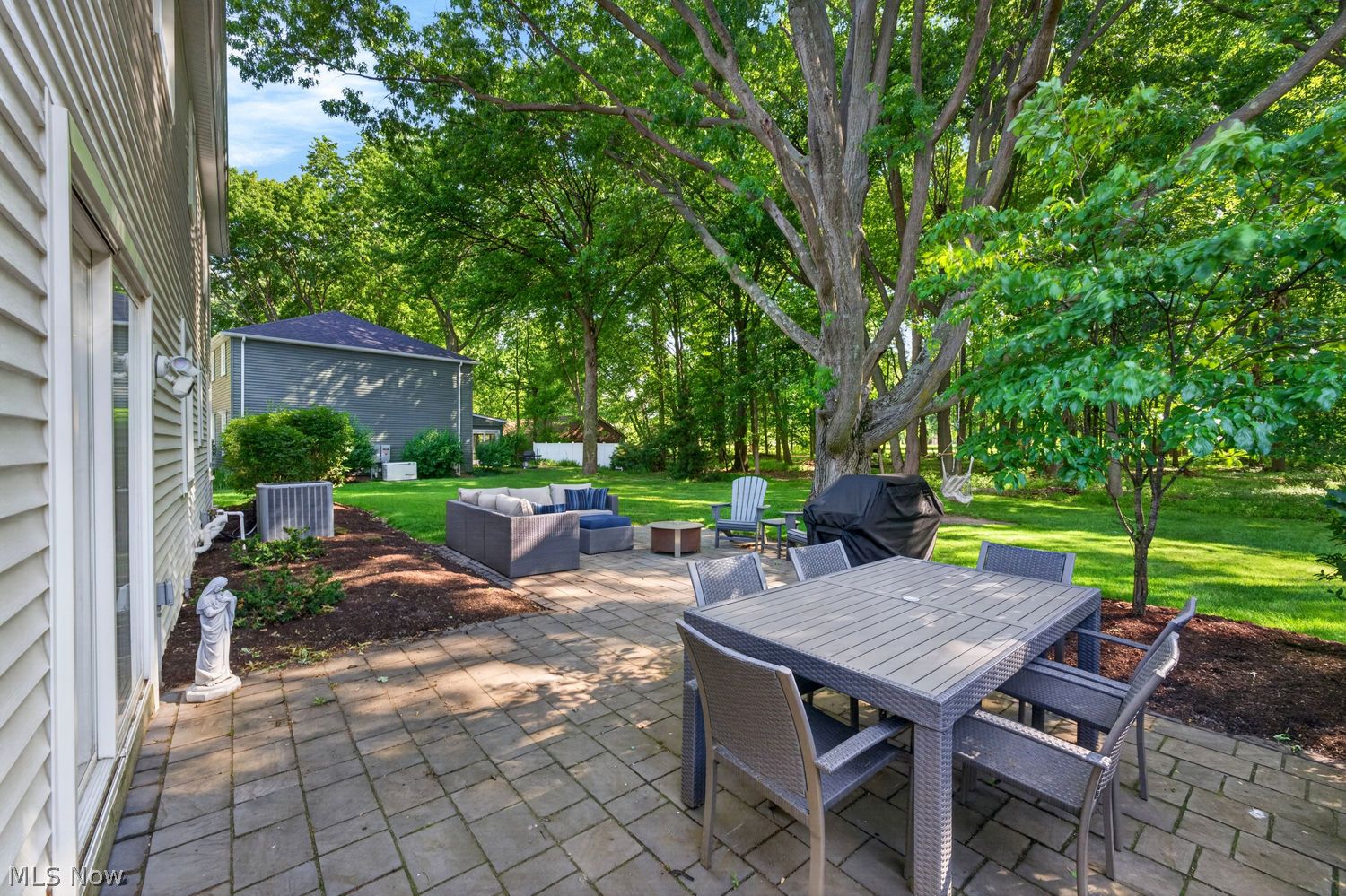 2393 Glen Valley Drive Westlake OH 44145