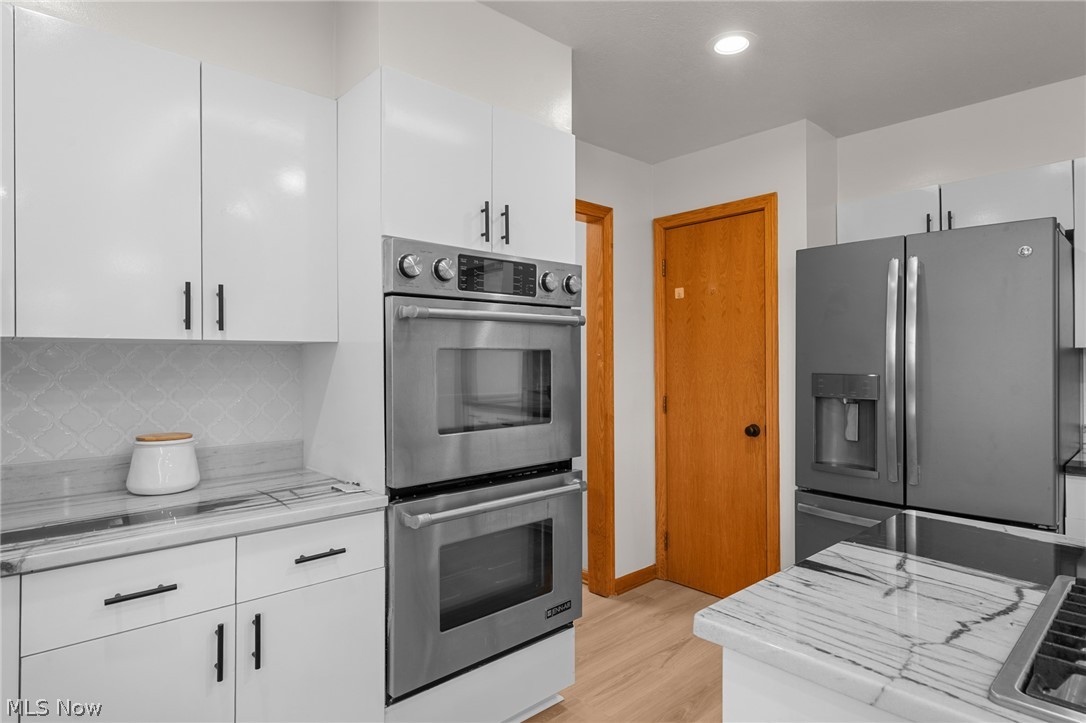 111 Waverly Lane Chagrin Falls OH 44022