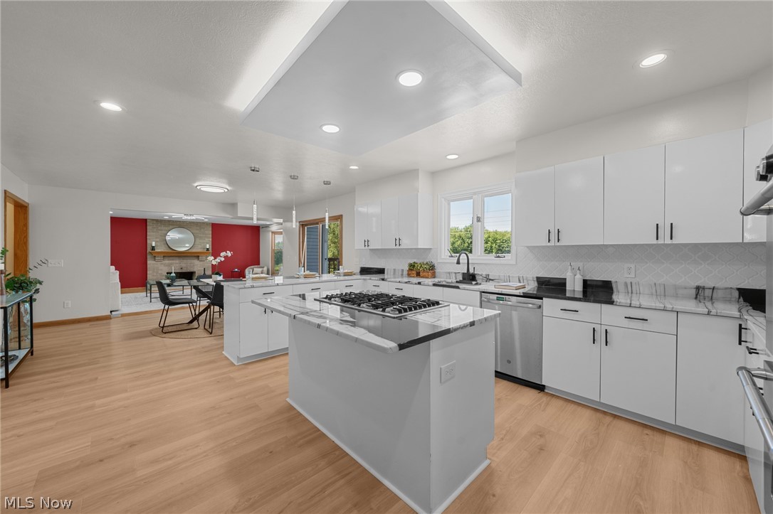 111 Waverly Lane Chagrin Falls OH 44022