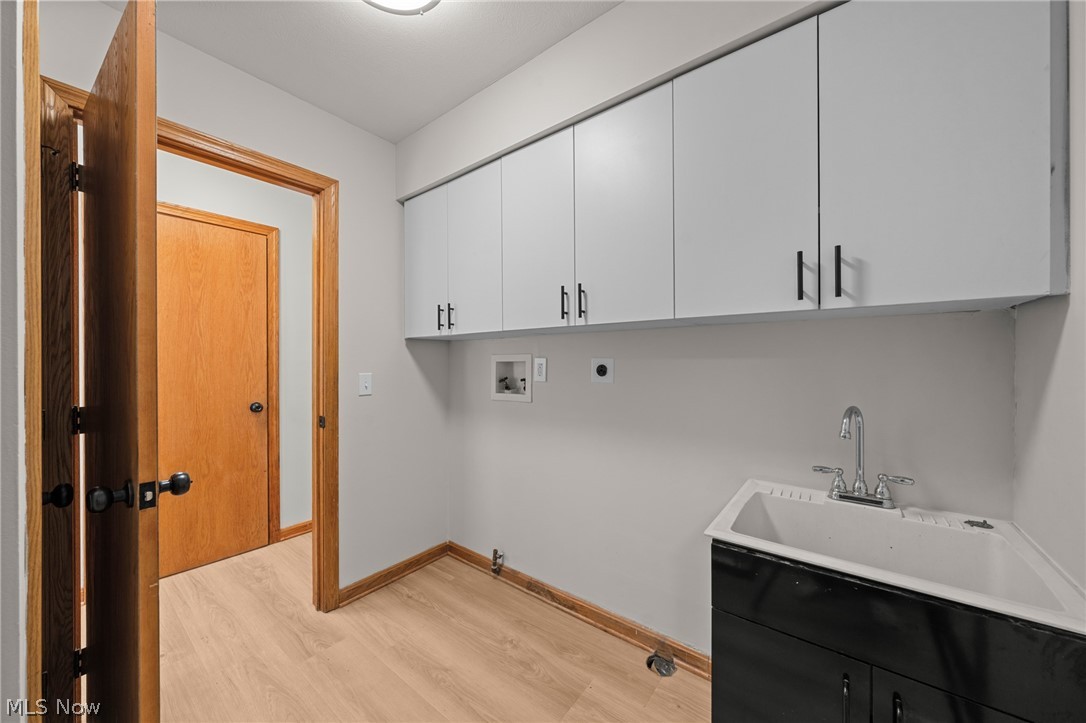 111 Waverly Lane Chagrin Falls OH 44022