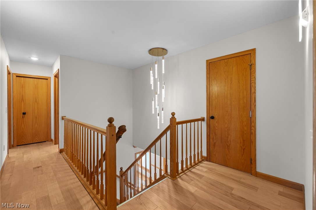 111 Waverly Lane Chagrin Falls OH 44022