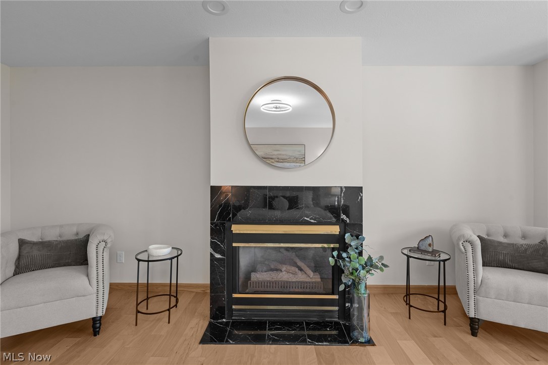 111 Waverly Lane Chagrin Falls OH 44022