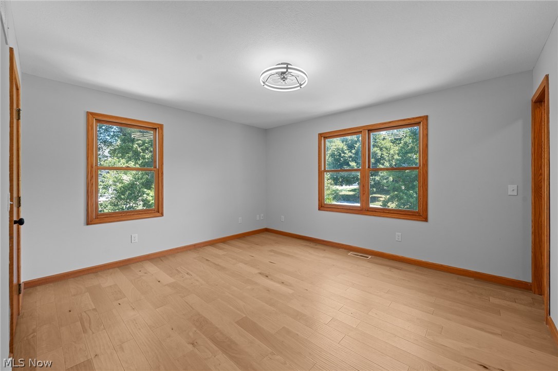 111 Waverly Lane Chagrin Falls OH 44022