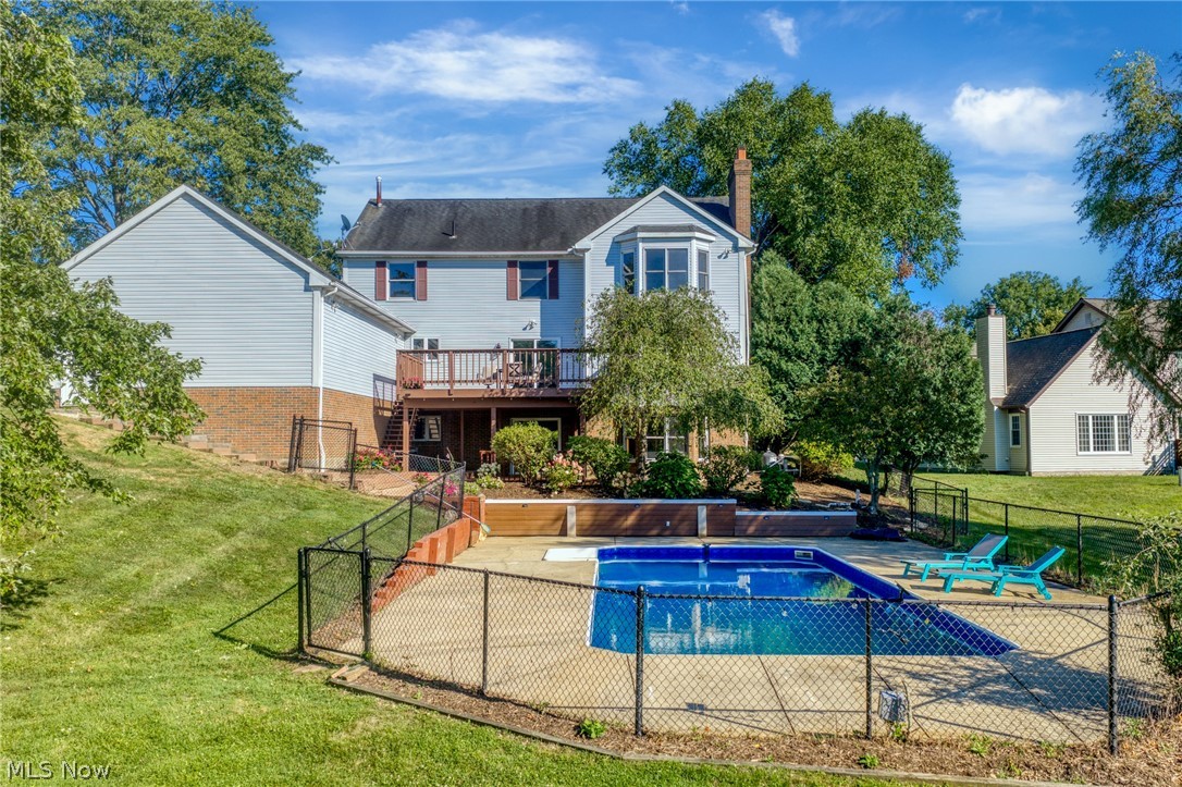 111 Waverly Lane Chagrin Falls OH 44022