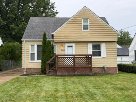 604 E 305th Street Willowick OH 44095