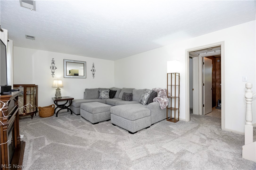 222 Tanglewood Drive Dalton OH 44618