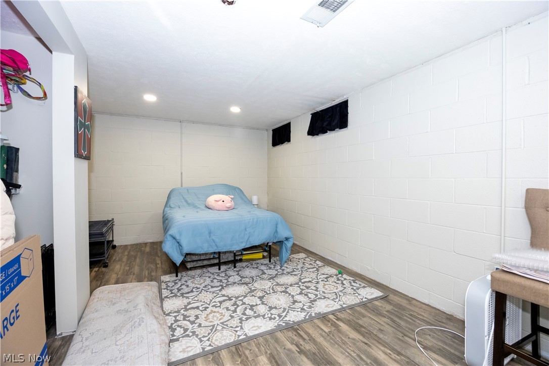 222 Tanglewood Drive Dalton OH 44618