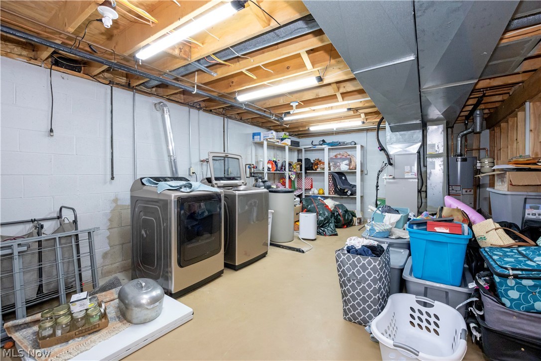 222 Tanglewood Drive Dalton OH 44618