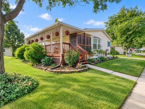 78 Periwinkle Drive Olmsted Twp OH 44138