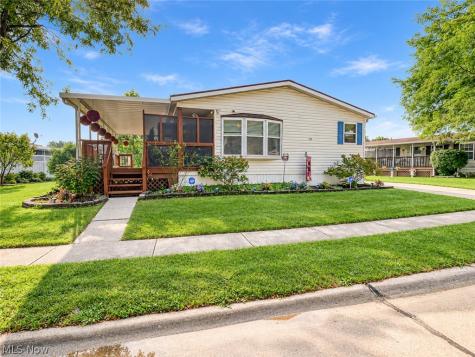 78 Periwinkle Drive Olmsted Twp OH 44138
