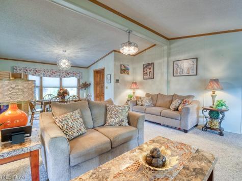 78 Periwinkle Drive Olmsted Twp OH 44138