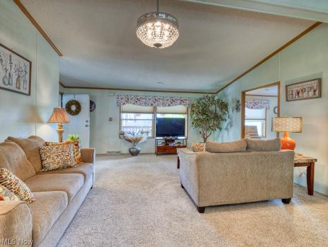 78 Periwinkle Drive Olmsted Twp OH 44138