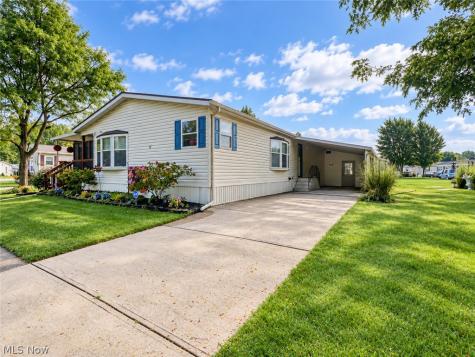 78 Periwinkle Drive Olmsted Twp OH 44138