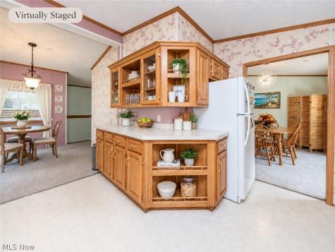 78 Periwinkle Drive Olmsted Twp OH 44138