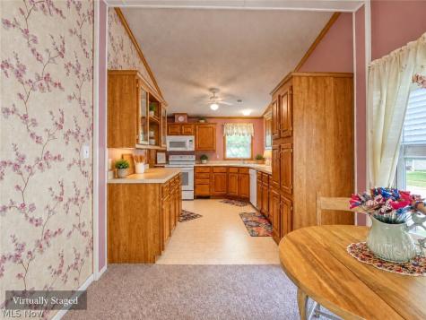 78 Periwinkle Drive Olmsted Twp OH 44138