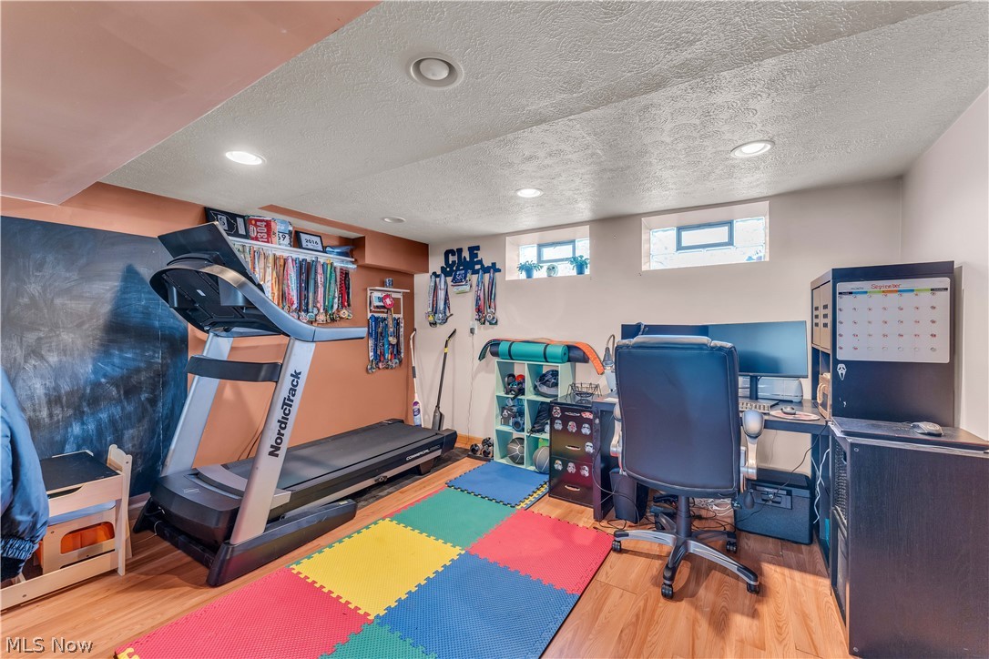 26913 Elizabeth Lane Olmsted Falls OH 44138