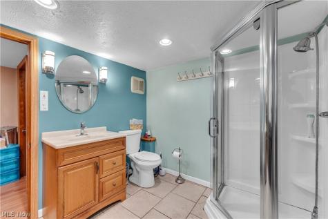 26913 Elizabeth Lane Olmsted Falls OH 44138