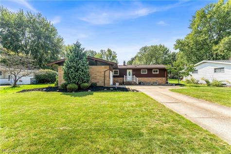 26913 Elizabeth Lane Olmsted Falls OH 44138