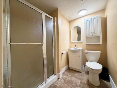 28096 Edgepark Drive North Olmsted OH 44070