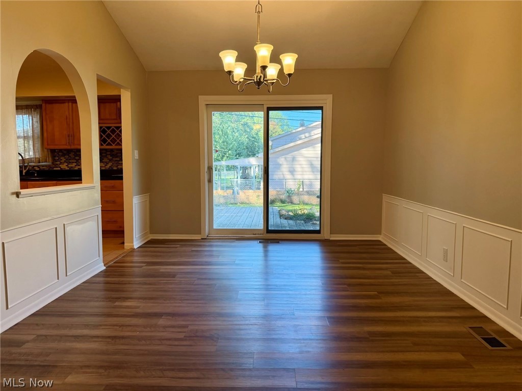 28096 Edgepark Drive North Olmsted OH 44070